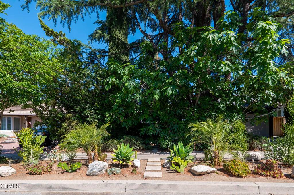 Sunland, CA 91040,10316 Newhome AVE