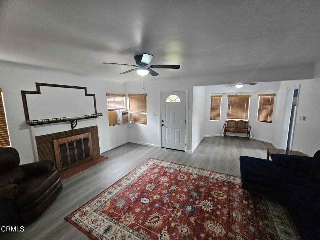 Montebello, CA 90640,341 Morris PL