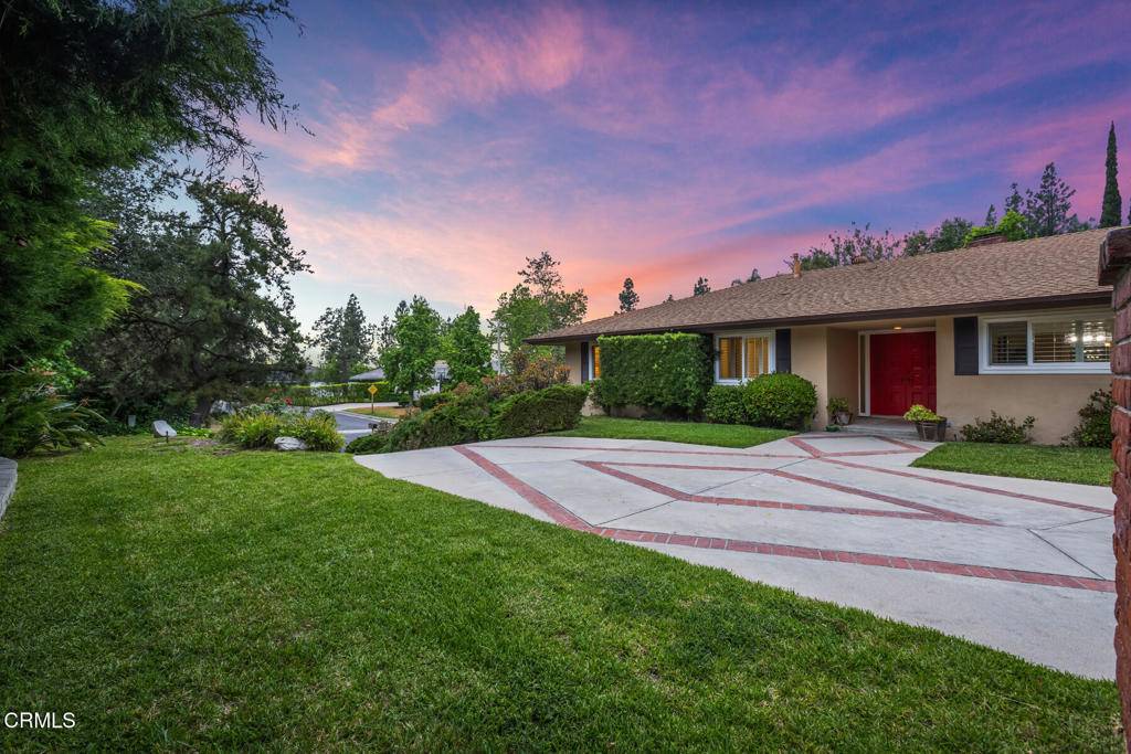 La Canada Flintridge, CA 91011,5766 Briartree DR
