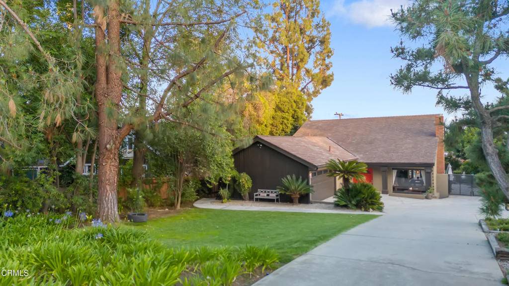 Sierra Madre, CA 91024,330 E Sierra Madre BLVD