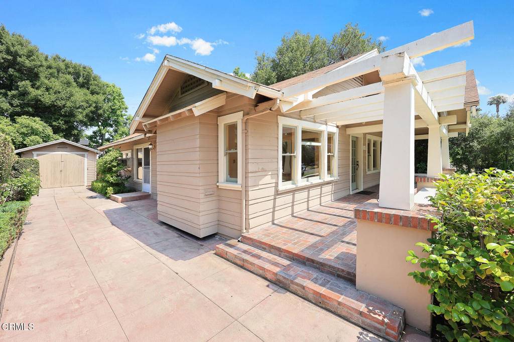 South Pasadena, CA 91030,1722 Camden AVE