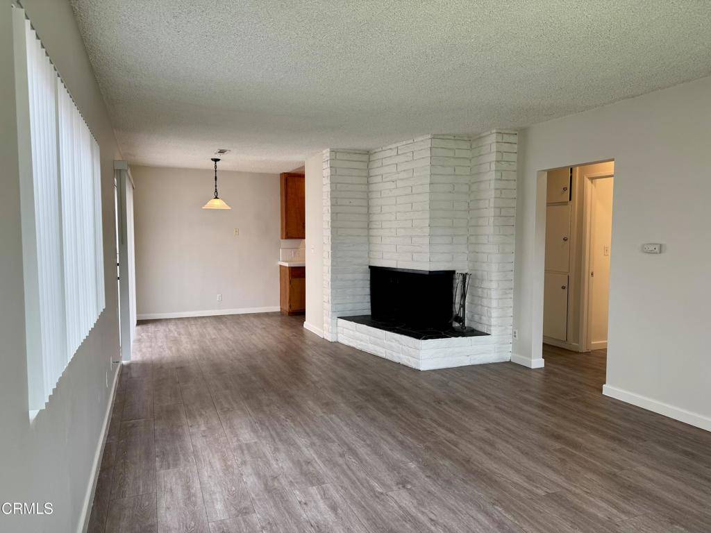 Monrovia, CA 91016,829 W Olive AVE