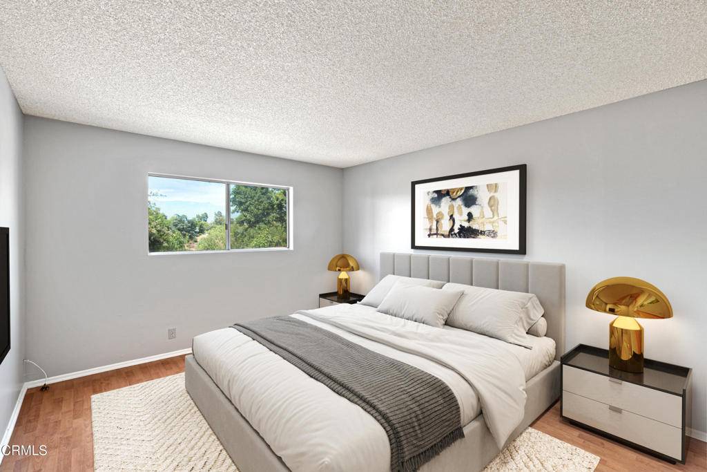 Los Angeles, CA 90042,5870 Benner ST #102