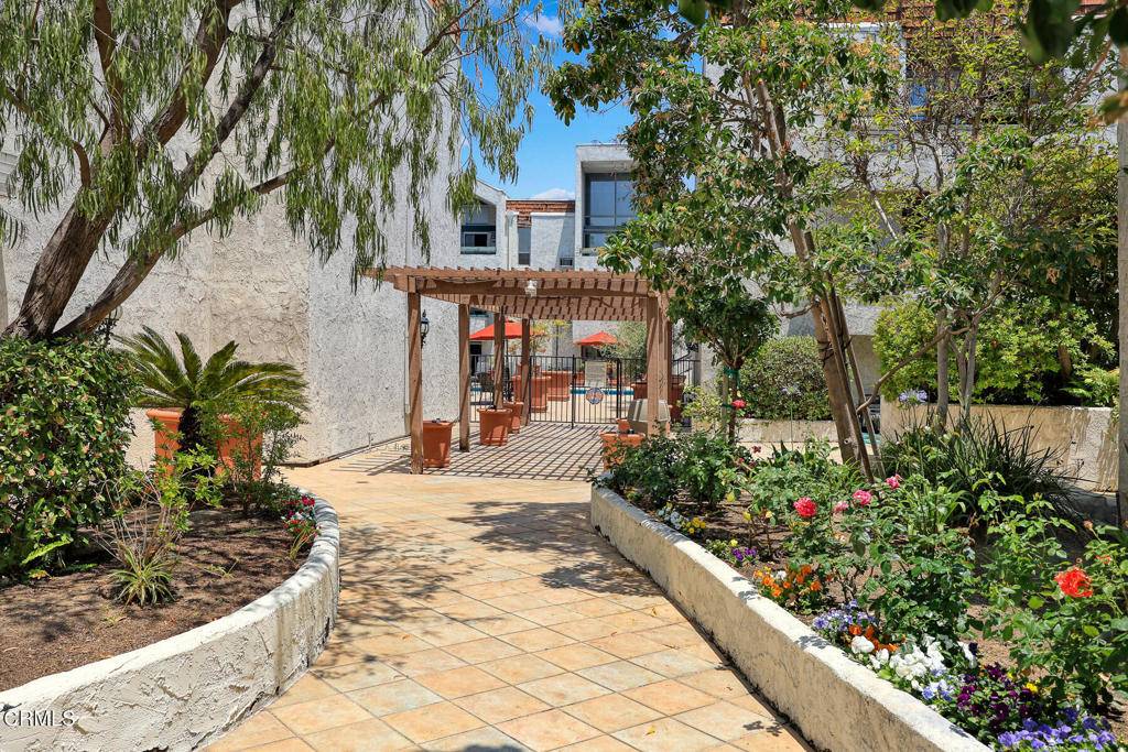 Pasadena, CA 91101,360 S Euclid AVE #124