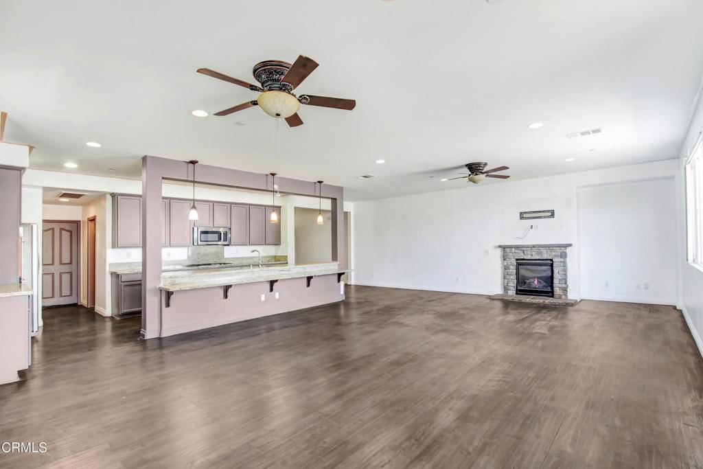 San Bernardino, CA 92407,4069 Bristlecone Pine LN