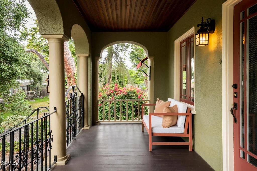 Sierra Madre, CA 91024,413 Sycamore PL