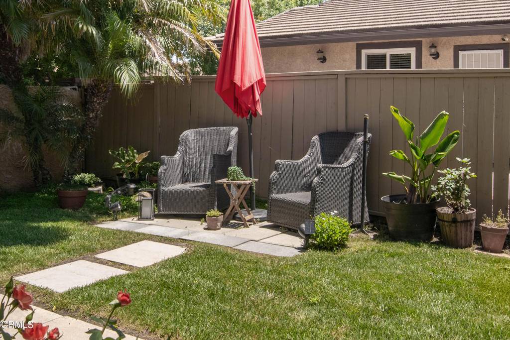 Valencia, CA 91355,25657 Almendra DR