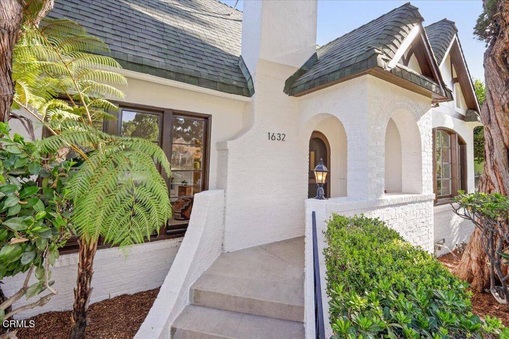 Los Angeles, CA 90041,1632 Oak Grove DR