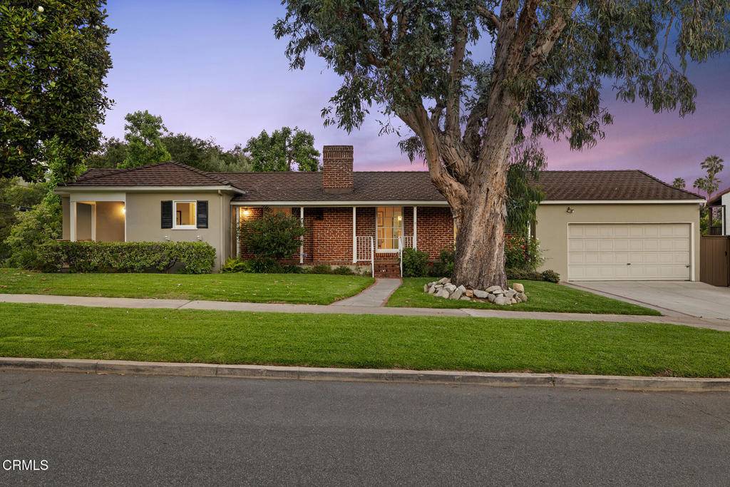 Altadena, CA 91001,2306 Glen Canyon RD