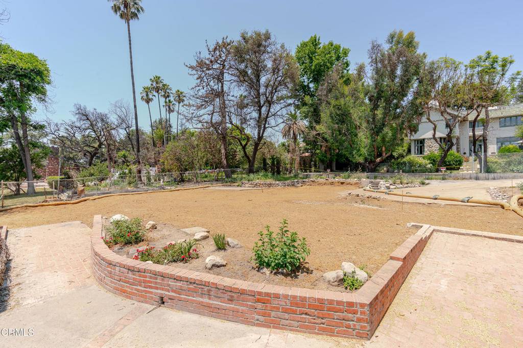 Altadena, CA 91001,238 E Mendocino ST