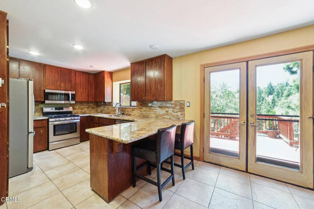 Twin Peaks, CA 92391,352 Cedarbrook DR