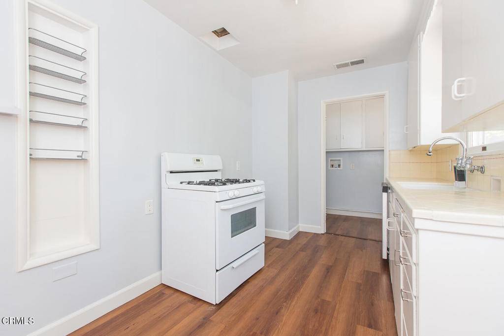 Pasadena, CA,112 N Berkeley AVE