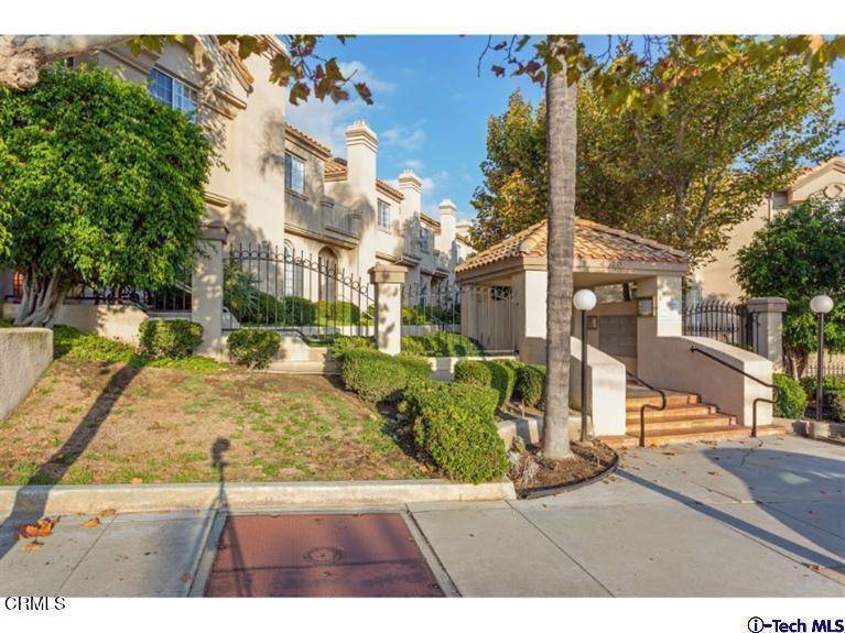 La Crescenta, CA 91214,4520 Pennsylvania AVE #117