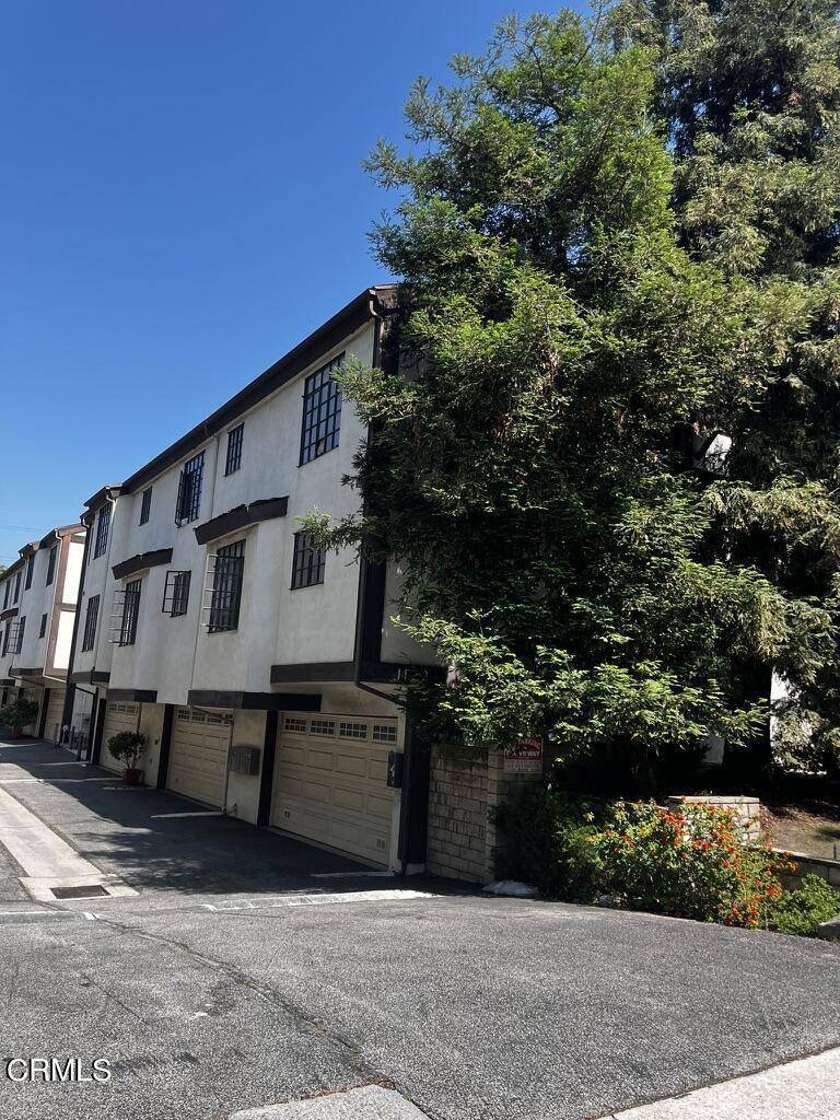 Glendale, CA 91207,1122 Campbell ST #3