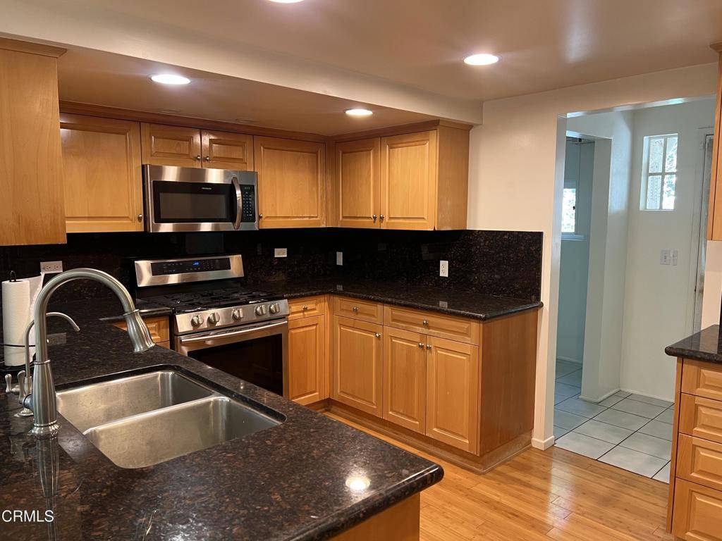 La Canada Flintridge, CA 91011,5414 Palm DR