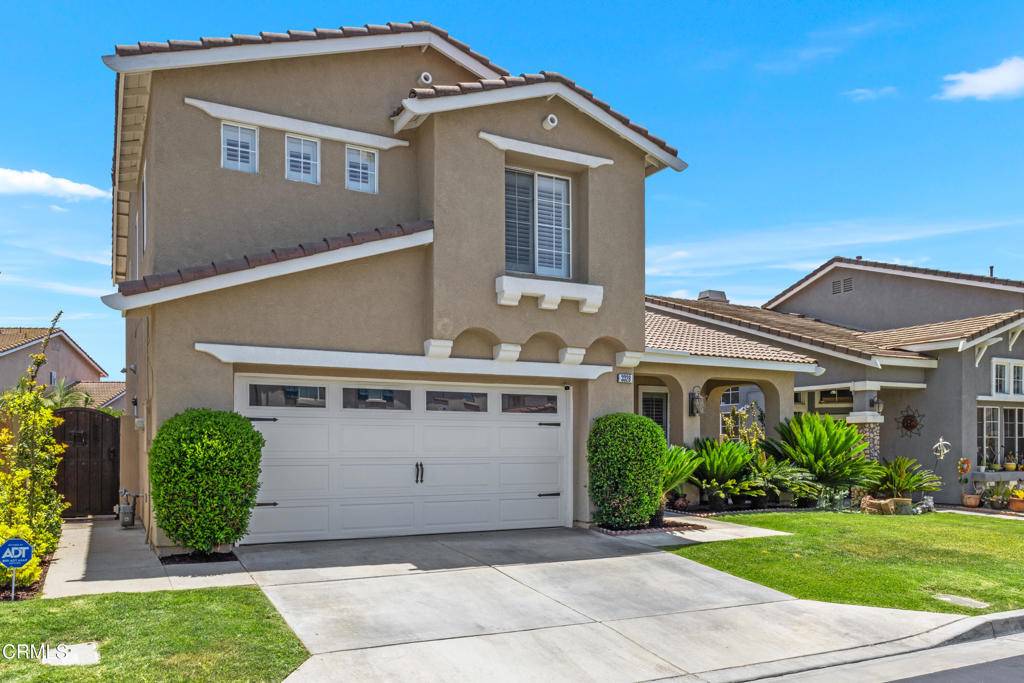 Pico Rivera, CA 90660,3328 Whispering Palms