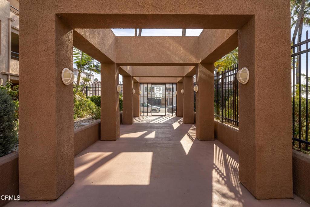 Huntington Beach, CA 92648,1200 Pacific Coast HWY #108