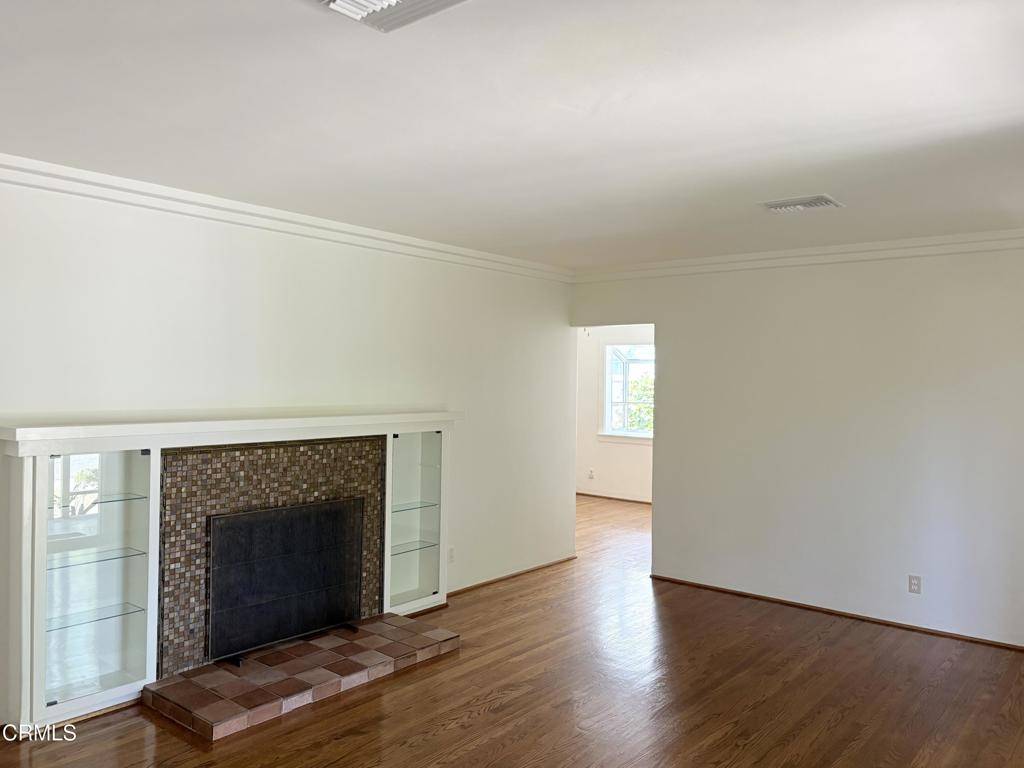 La Canada Flintridge, CA 91011,4811 Hill ST