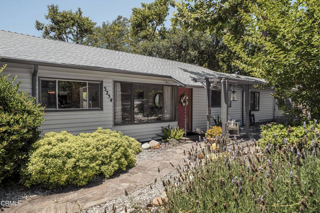 La Crescenta, CA 91214,3254 Los Olivos LN