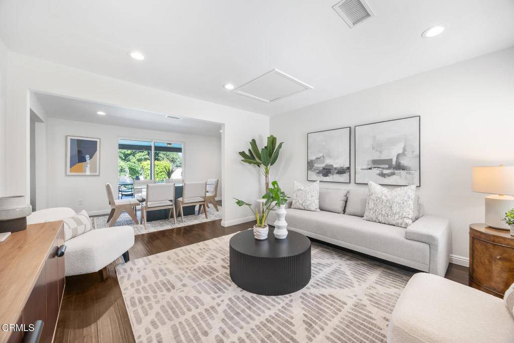 Azusa, CA 91702,247 S Pasadena AVE