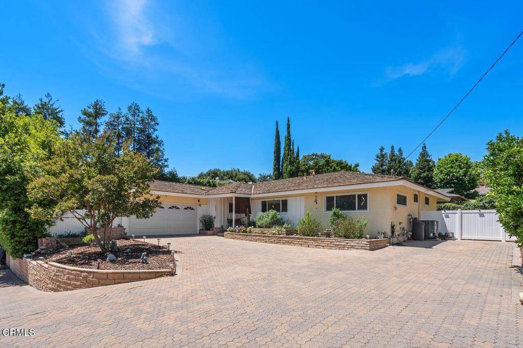 La Canada Flintridge, CA 91011,4633 Hillard AVE