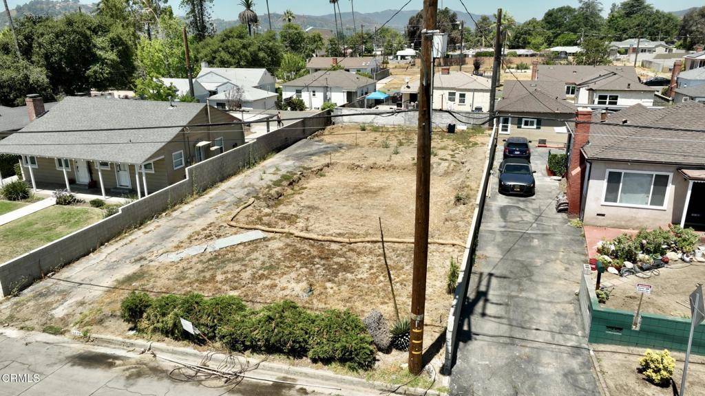 Altadena, CA 91001,2637 N Olive AVE
