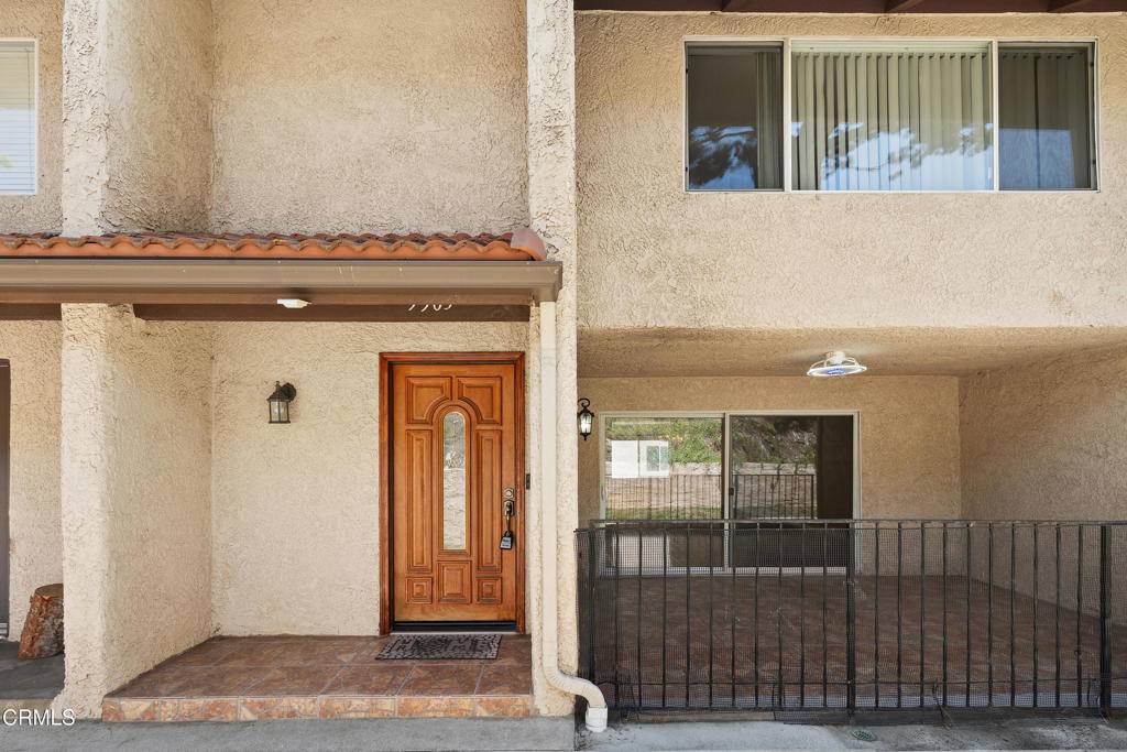 Burbank, CA 91504,9503 Via Venezia