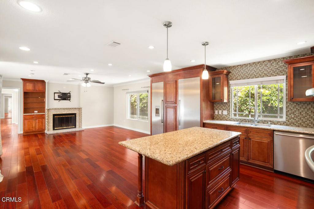 La Canada Flintridge, CA 91011,4841 Crown AVE