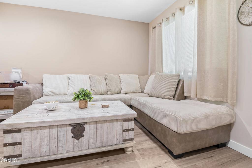Winnetka, CA 91306,20224 Cohasset ST