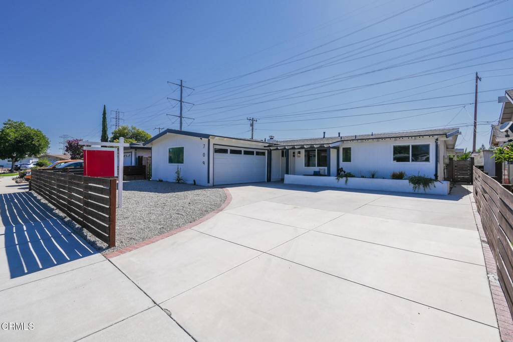 Duarte, CA 91010,709 Greenbank AVE