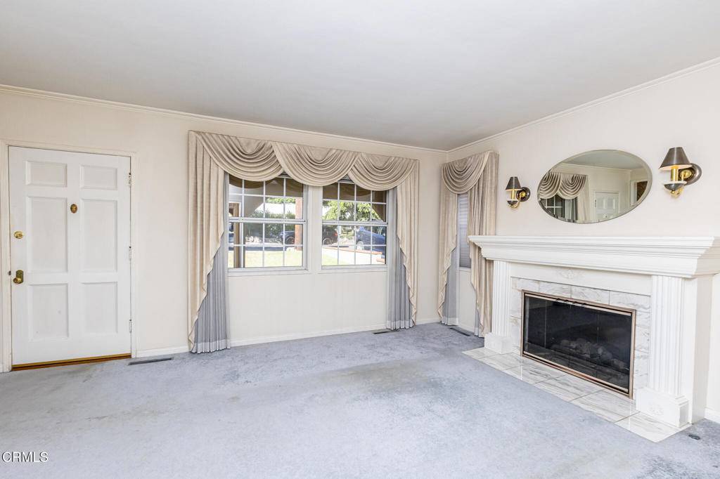 Glendale, CA 91214,2828 Hermosa AVE