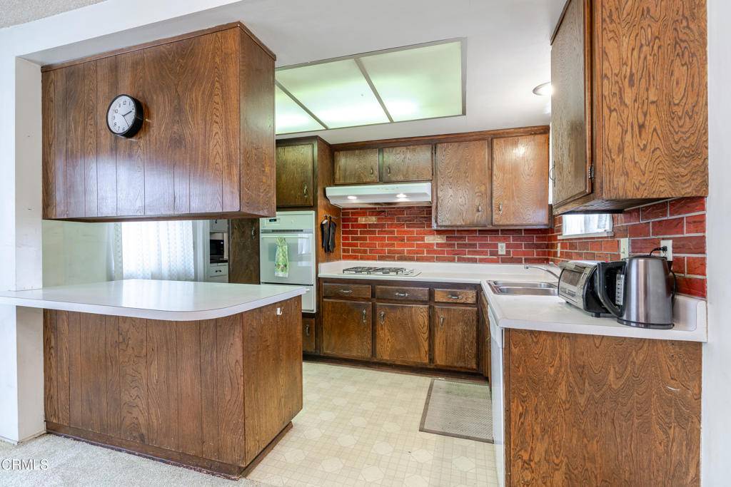 Rowland Heights, CA 91748,19385 baelen ST