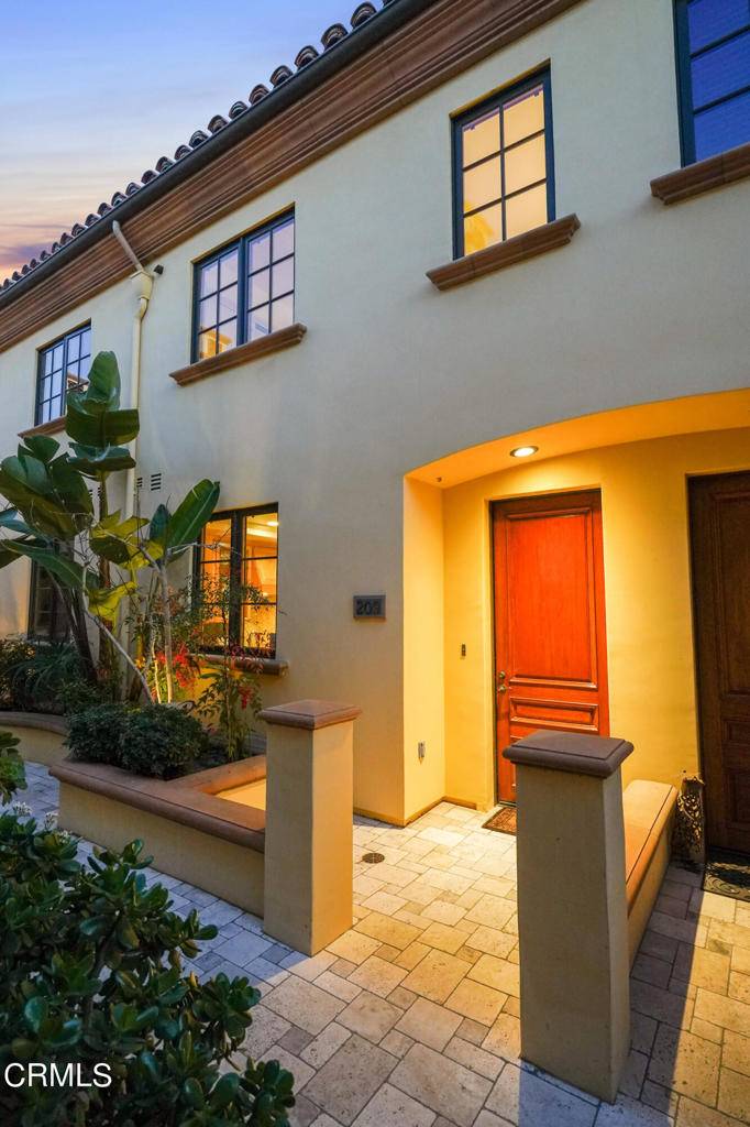 Pasadena, CA,985 N Michillinda AVE #209