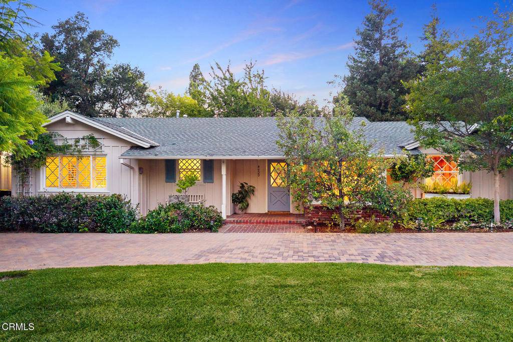La Canada Flintridge, CA 91011,4929 Oakwood AVE