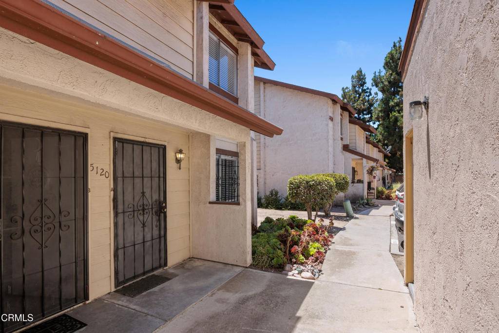 Oceanside, CA 92057,5120 N River RD #A