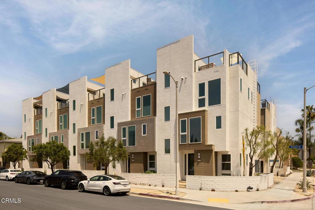 Los Angeles, CA 90042,6899 Pollard ST