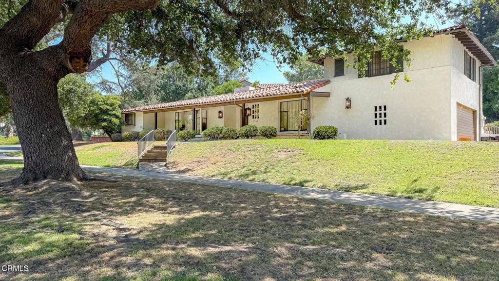 San Marino, CA 91108,1710 Old Mill RD