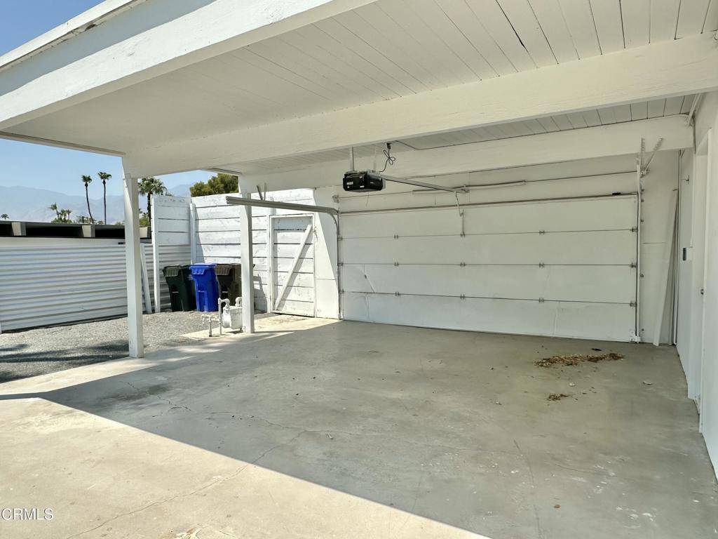 Palm Springs, CA 92262,422 N Farrell DR