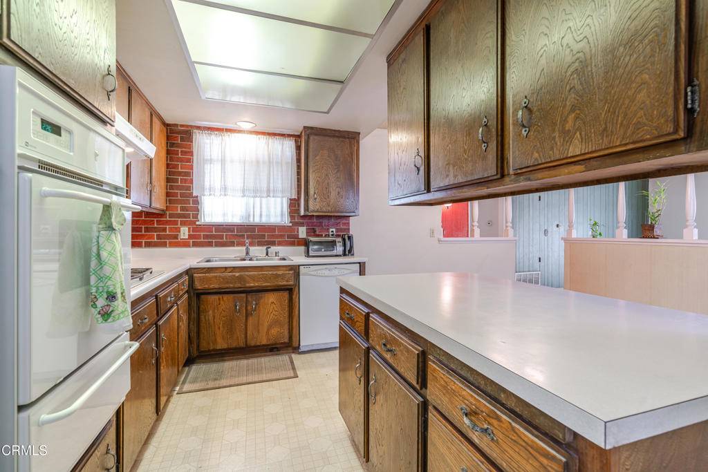 Rowland Heights, CA 91748,19385 baelen ST