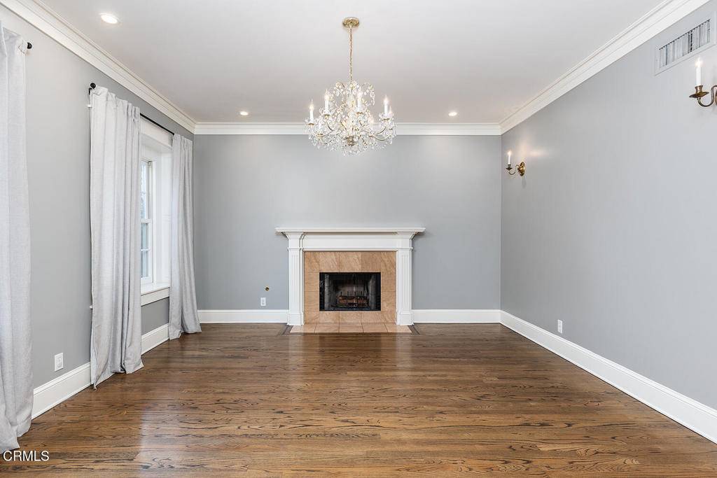 La Canada Flintridge, CA 91011,5250 Vista Lejana LN
