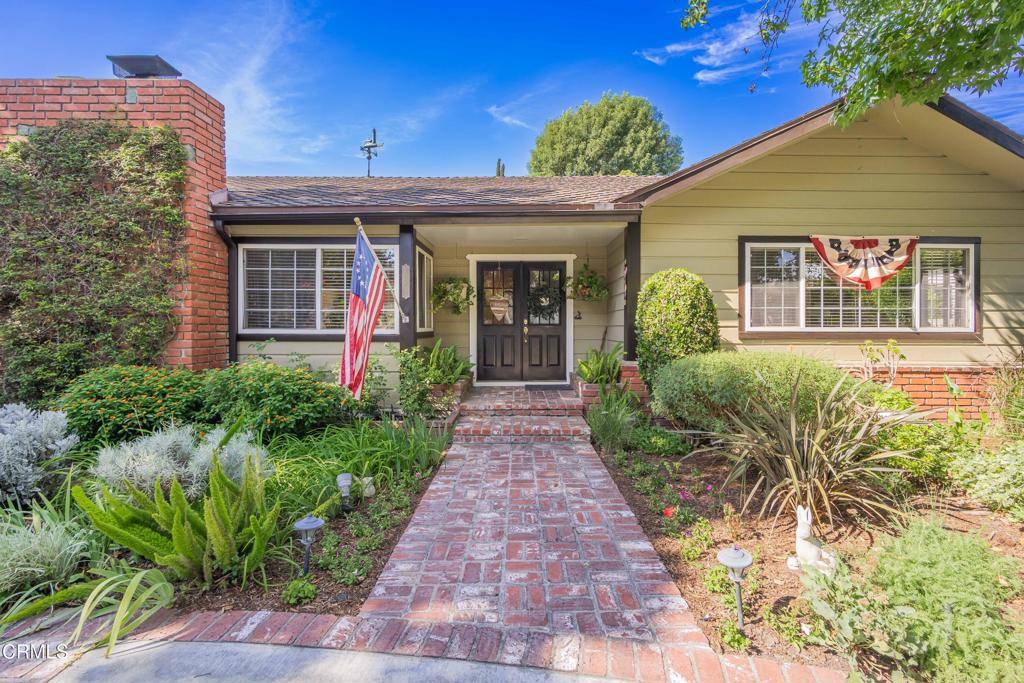 Arcadia, CA 91006,135 E Las Flores ave AVE