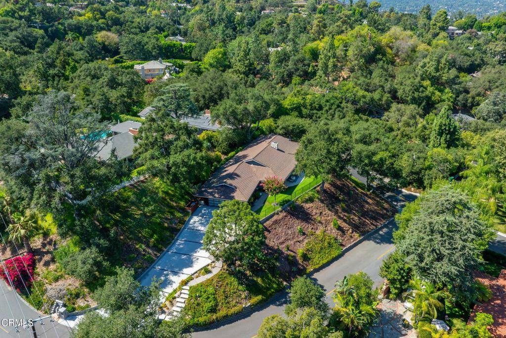 La Canada Flintridge, CA 91011,3608 Hampstead RD