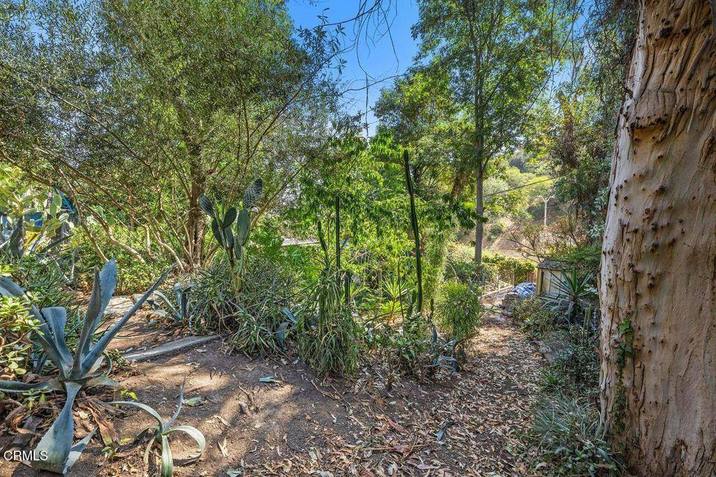 Los Angeles, CA 90042,5319 Monterey RD