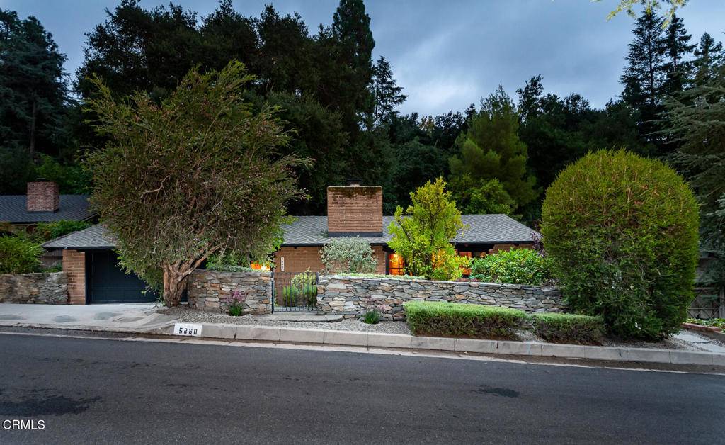 La Canada Flintridge, CA 91011,5260 Palm DR