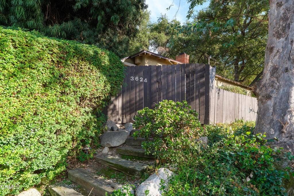 Altadena, CA 91001,3624 Canyon Crest RD