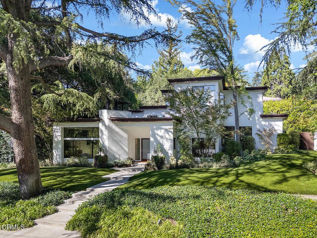 La Canada Flintridge, CA 91011,1735 Fairmount AVE