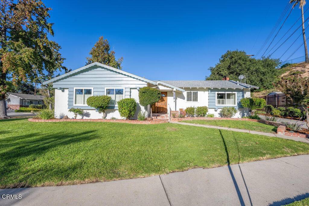 Los Angeles, CA 91042,9413 La Reina PL