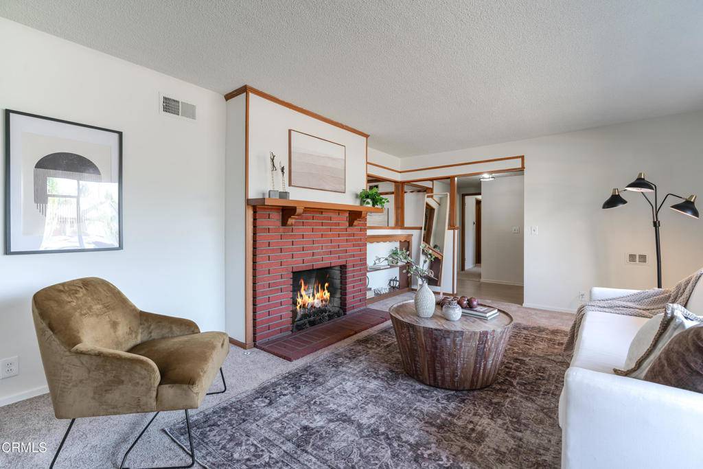 Covina, CA 91724,1504 E Grovecenter ST