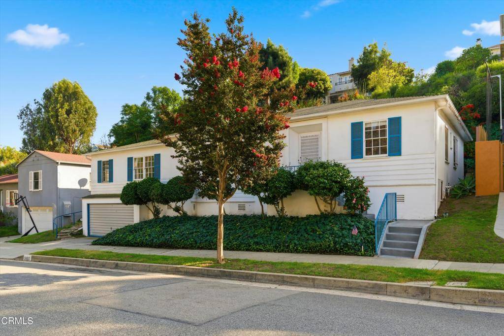 Los Angeles, CA 90043,3860 FAIRWAY BLVD