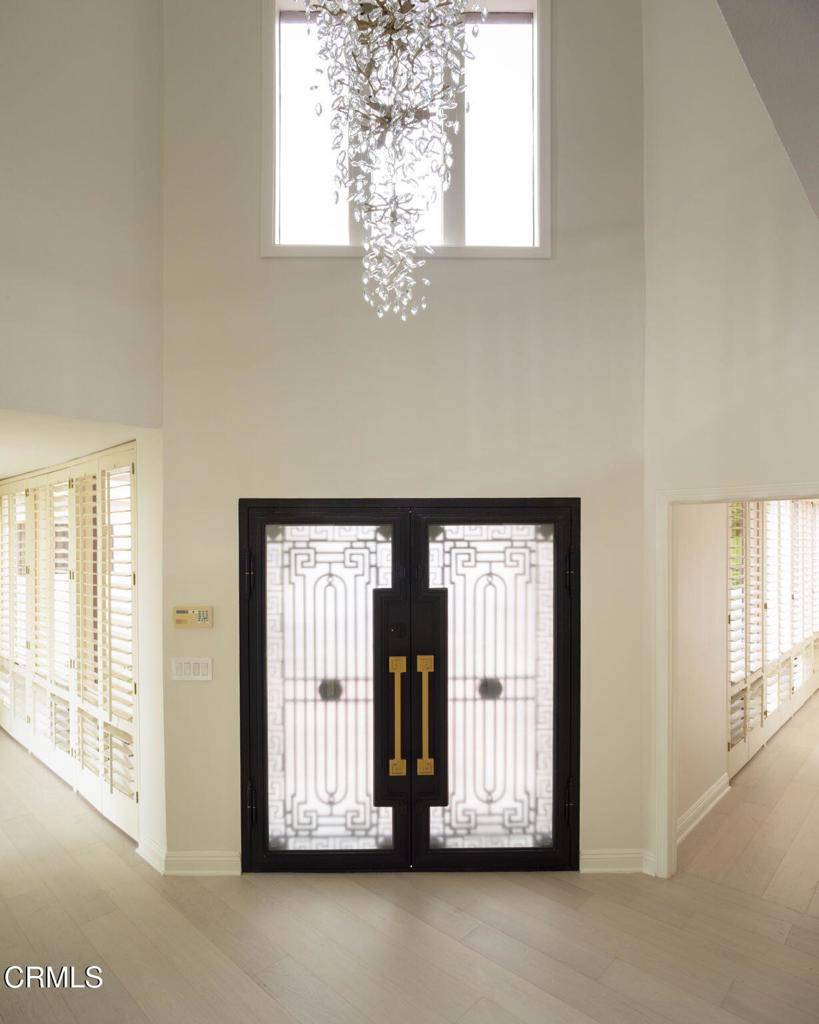 Rancho Palos Verdes, CA 90275,8 Burrell LN